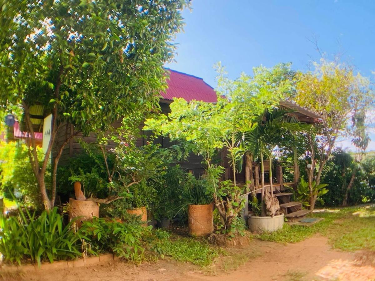Moon River Resort Phimai Екстер'єр фото