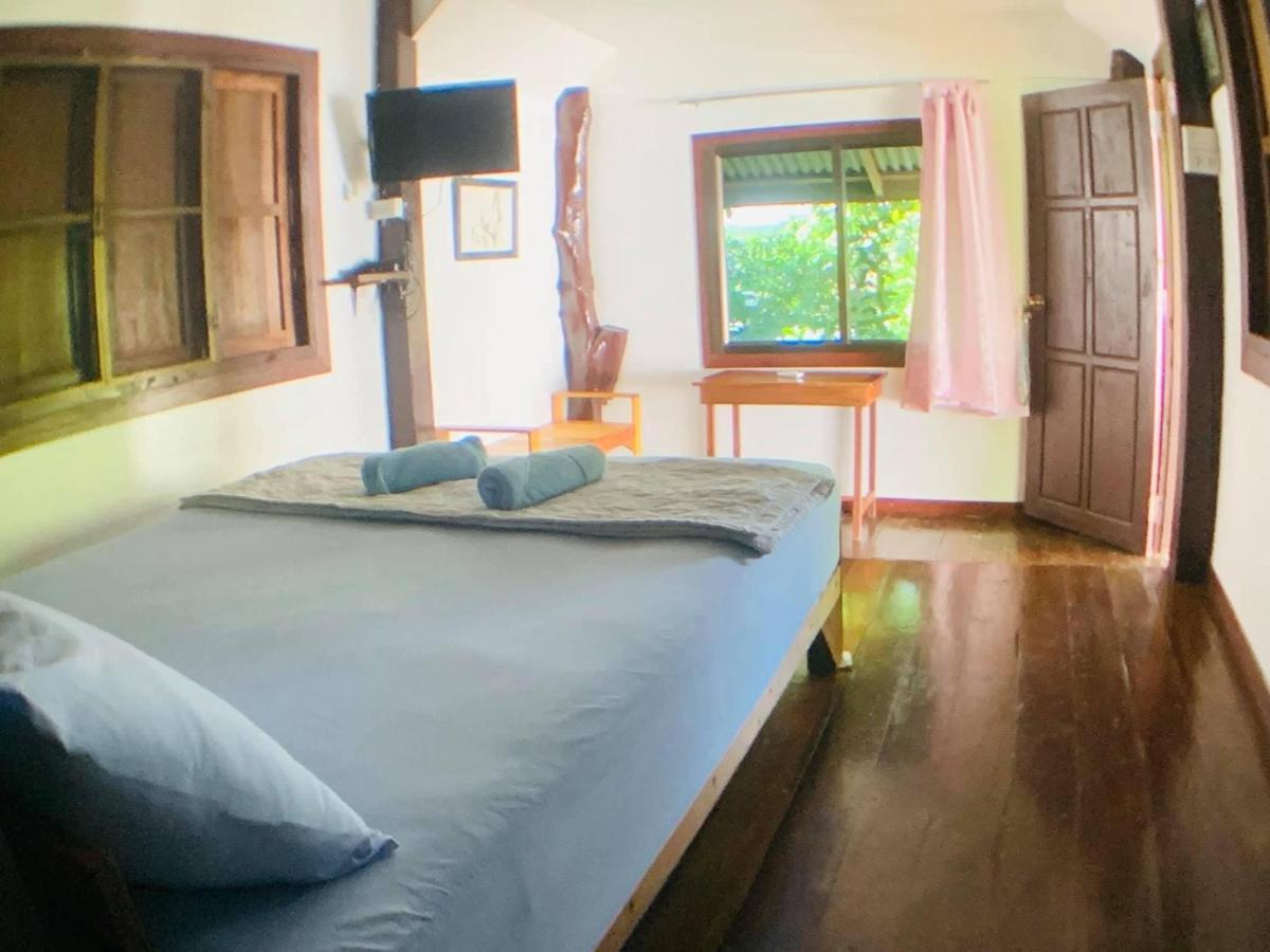 Moon River Resort Phimai Екстер'єр фото