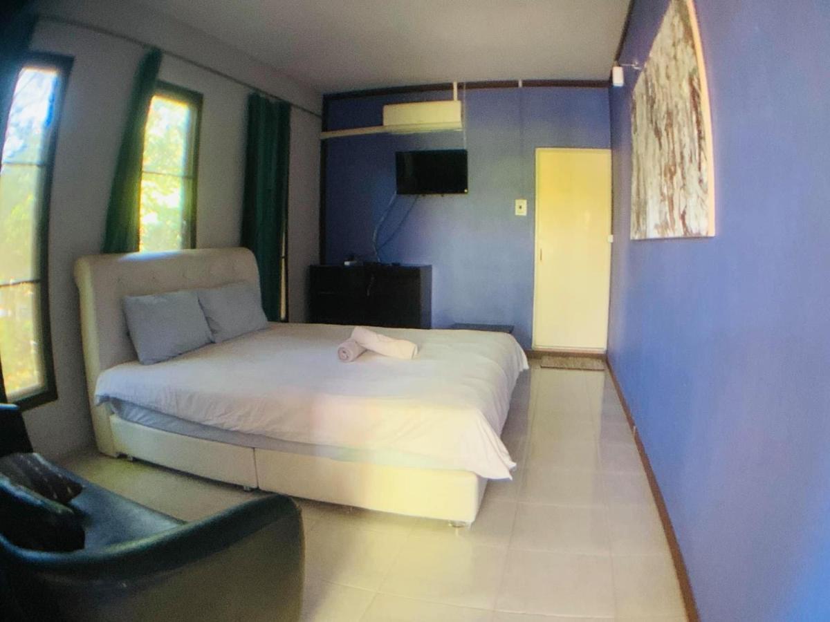 Moon River Resort Phimai Екстер'єр фото