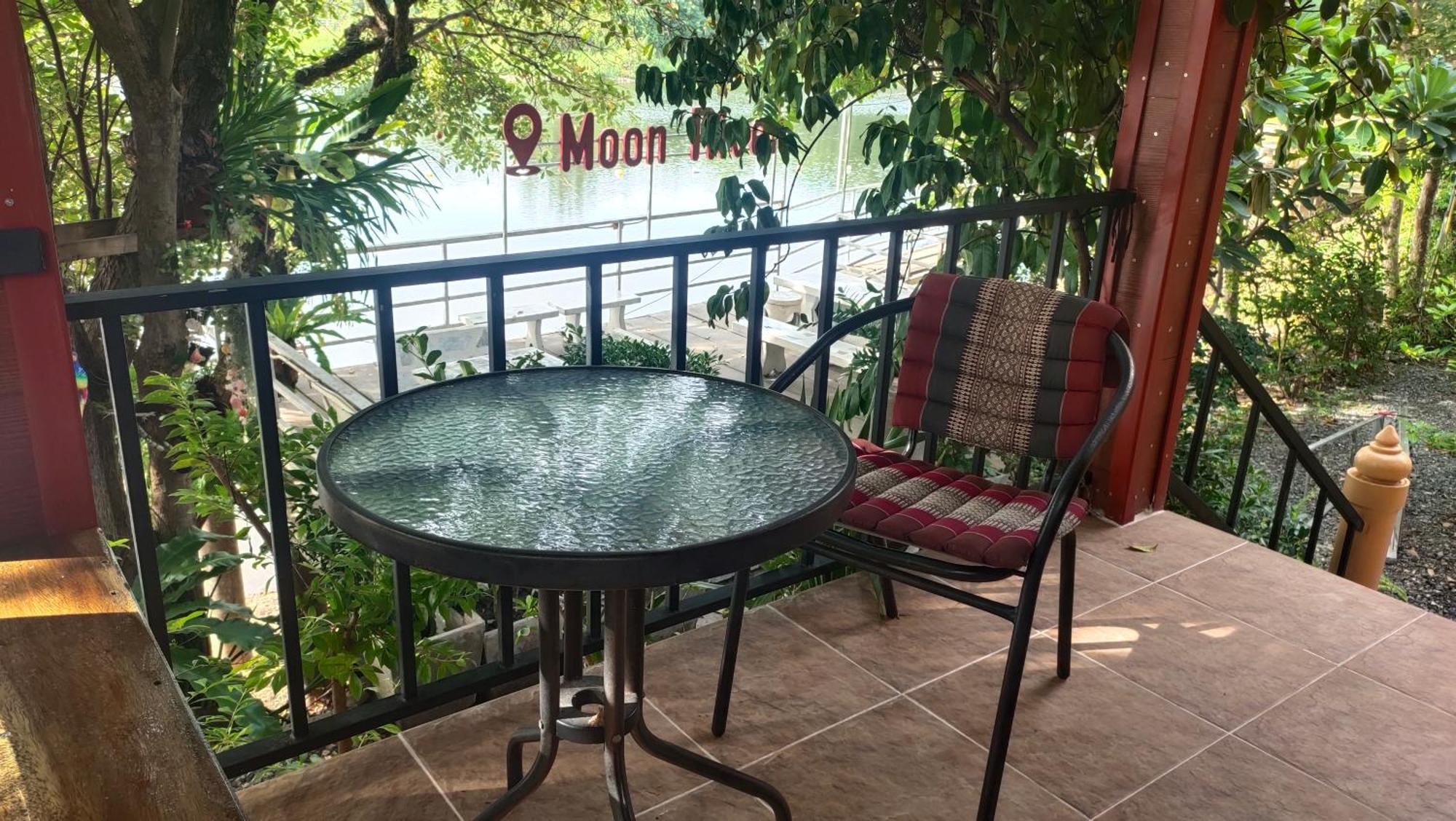 Moon River Resort Phimai Екстер'єр фото